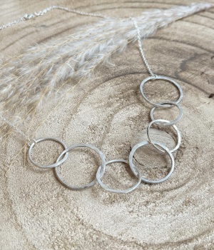 Hammered handmade link necklace