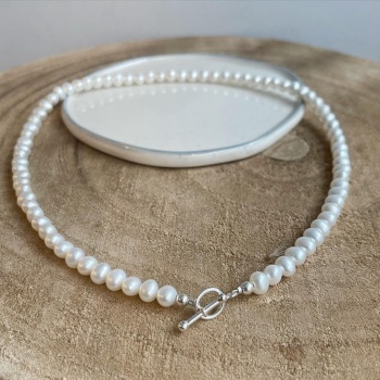 Freshwater Pearl Necklace with TBar Clasp