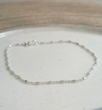 Delicate sterling silver bracelet