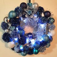 DOCTOR WHO WREATH - Large sized One-Off wreath with weeping angels , daleks and tardis toys.