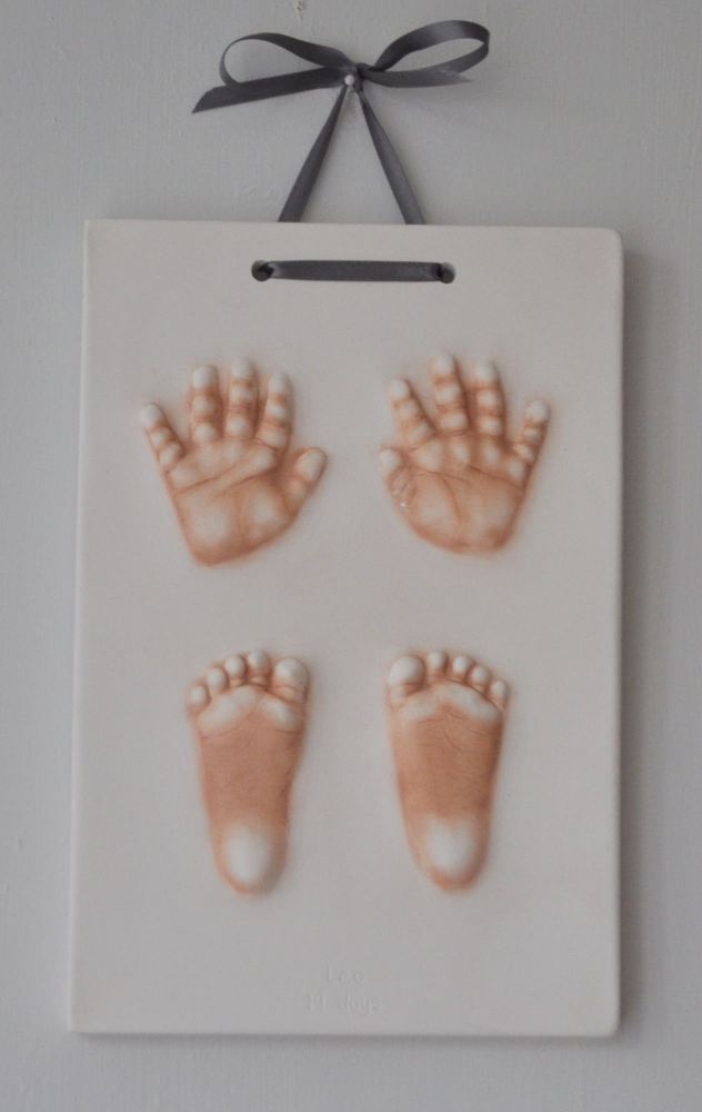 Portrait pair of hands & feet portrait large hanging Impression.