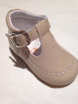 Boys Andanines Camel Patent Shoes 162814