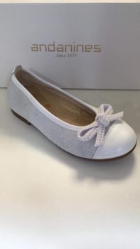 Girls Andanines White Shoes