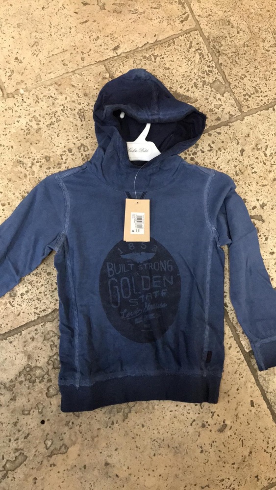 CLEARANCE PRICE Boys Levis Hoodie 5 Years