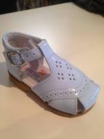  CLEARANCE PRICE NOW ONLY £25 Boys Andanines Sandals Blue Patent