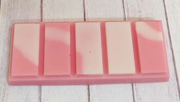 Rhubarb & Strawberry Soy Wax Melt Snap Bar