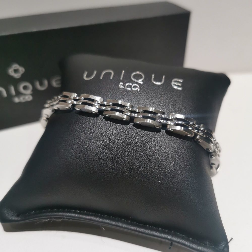 UNIQUE & CO Stainless Steel Chain Bracelet - LAB-219