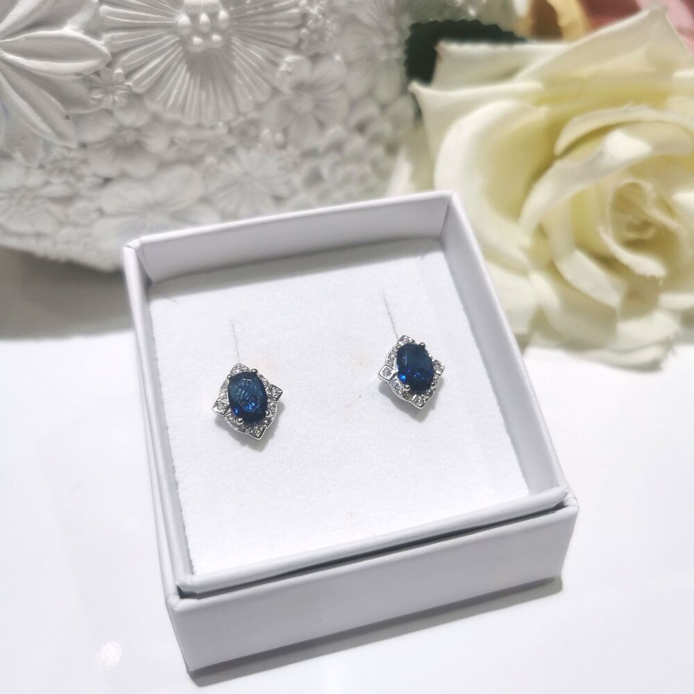 Sterling Silver Vintage Style Sapphire Blue Stud Earrings