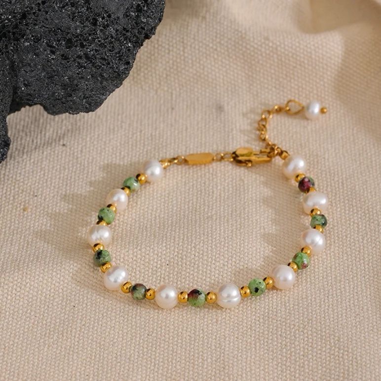 'ELENA' Freshwater Pearl Natural Stone Bracelet