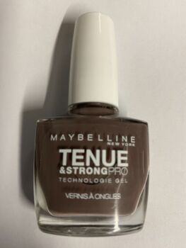 Maybelline Tenue & Strong Pro Nail Polish - 900 Huntress