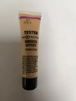 Max Factor Smooth Effect Mini Foundation - Buff Beige