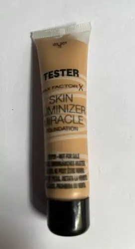 Max Factor Skin Luminizer Mini Foundation - Golden