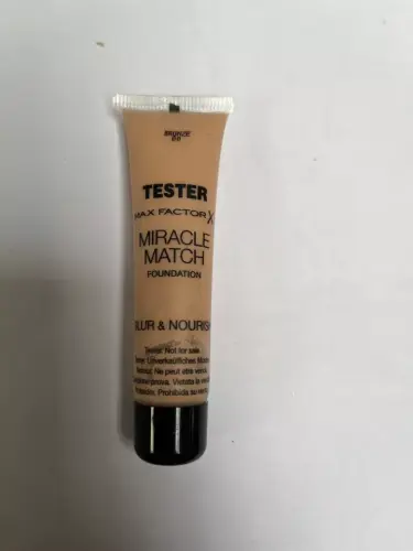 Max Factor Miracle Match Mini Foundation - Bronze