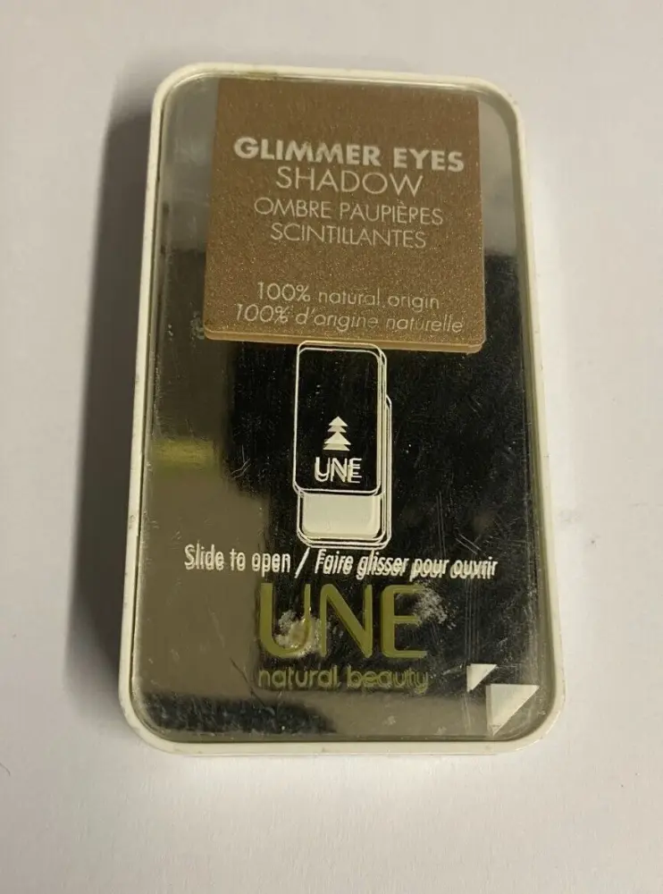 Une Glimmer Eyes Eyeshadow - G16