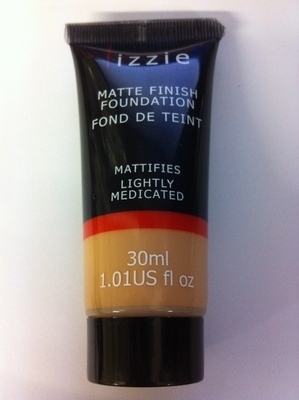 Lizzie Matte Finish Foundation 30ml - Medium
