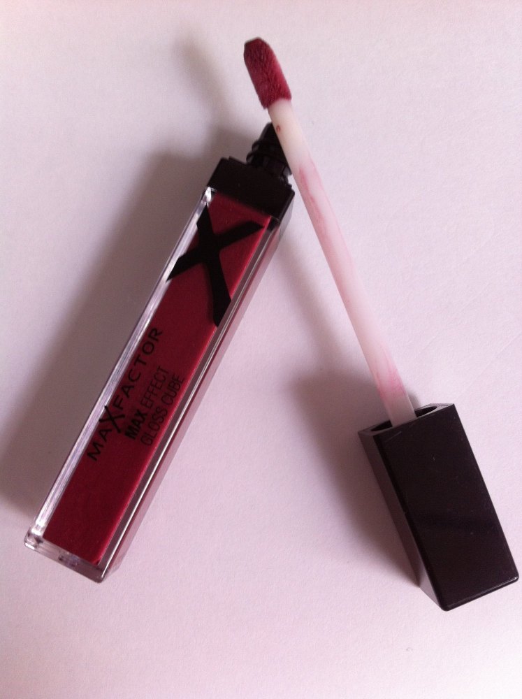 Max Factor Max Effect Cube Lip Gloss - 11 Spiced Plum 