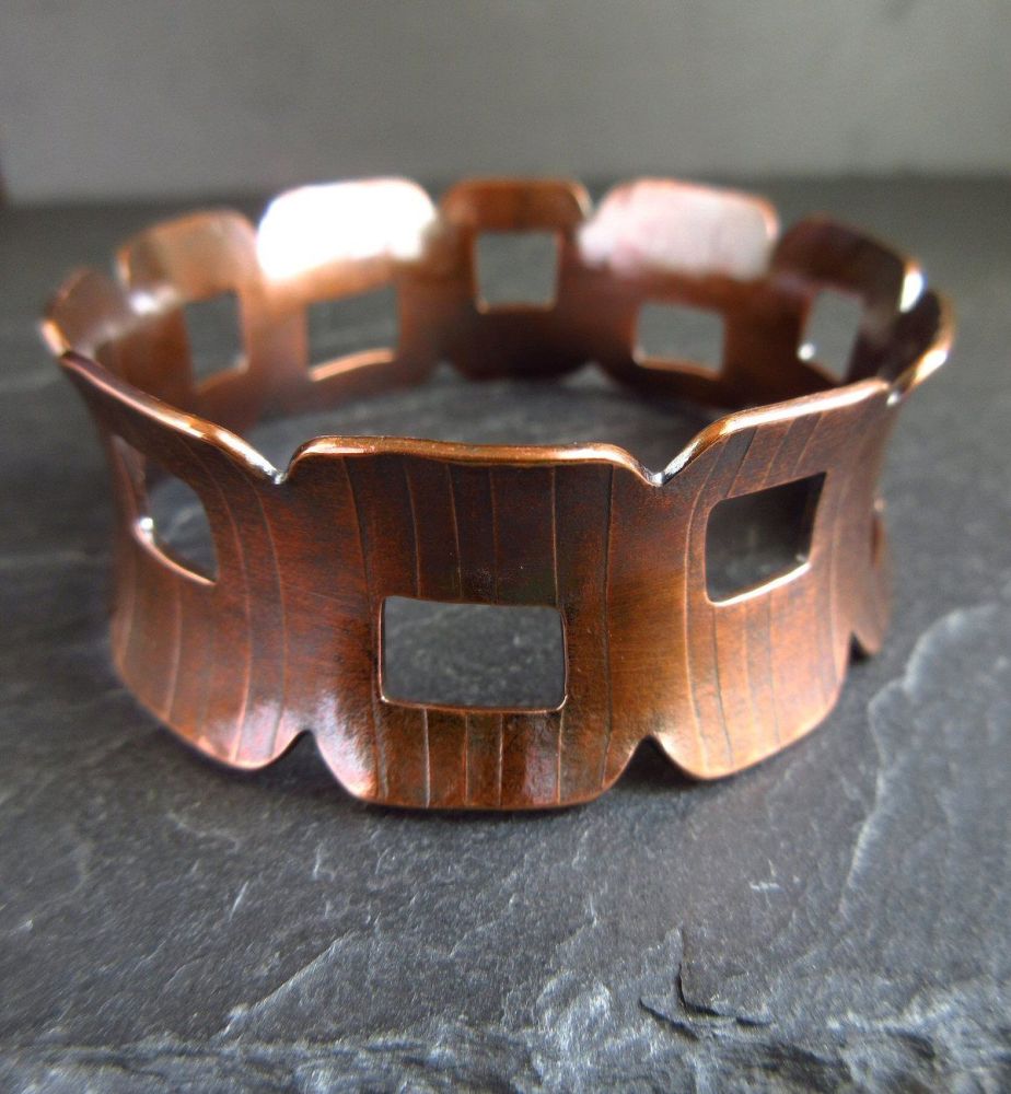Curved Copper Bangle with Stripe Pattern