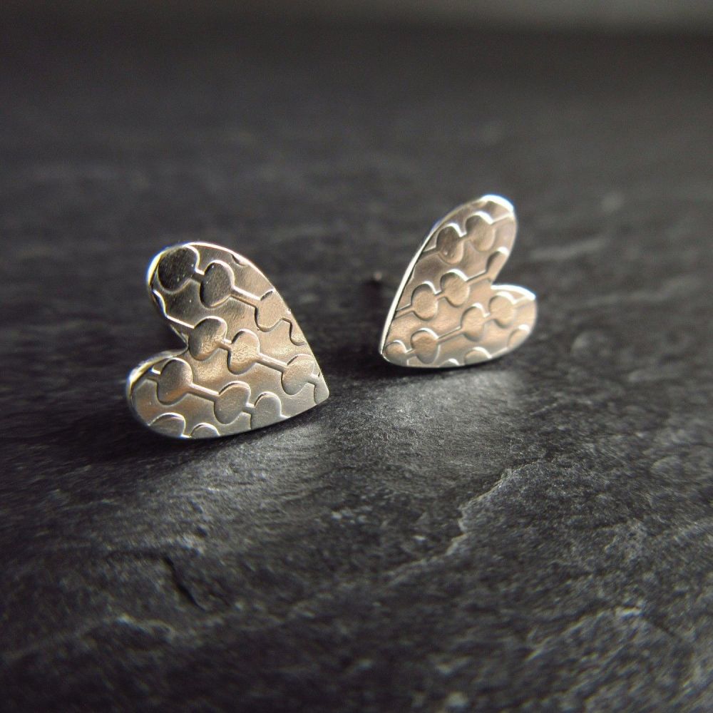 Modern Patterned Sterling Silver Stud Earrings - Hearts