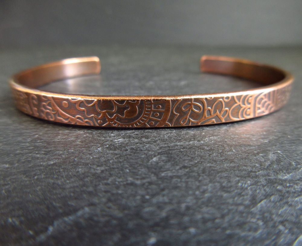 Copper Cuff Bracelet with Doodle Flower Pattern - Engraving option