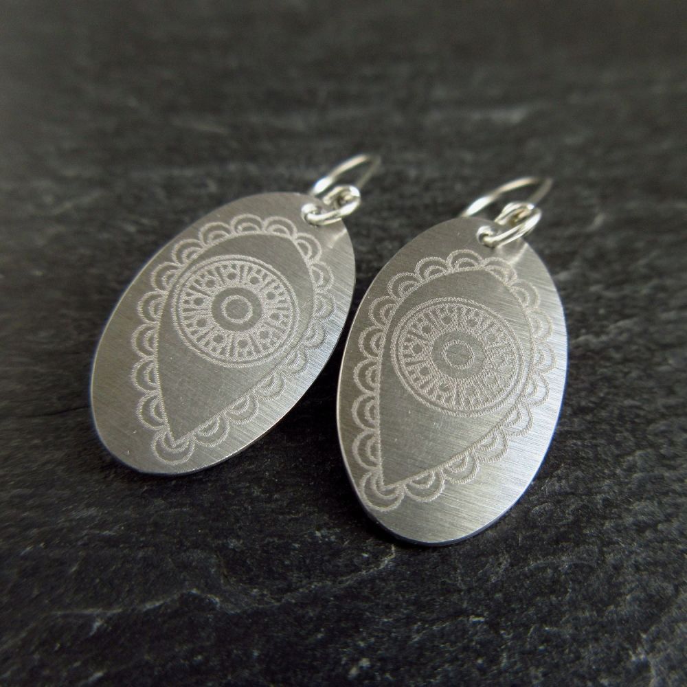 Stainless Steel Oval Earrings with Paisley Pattern