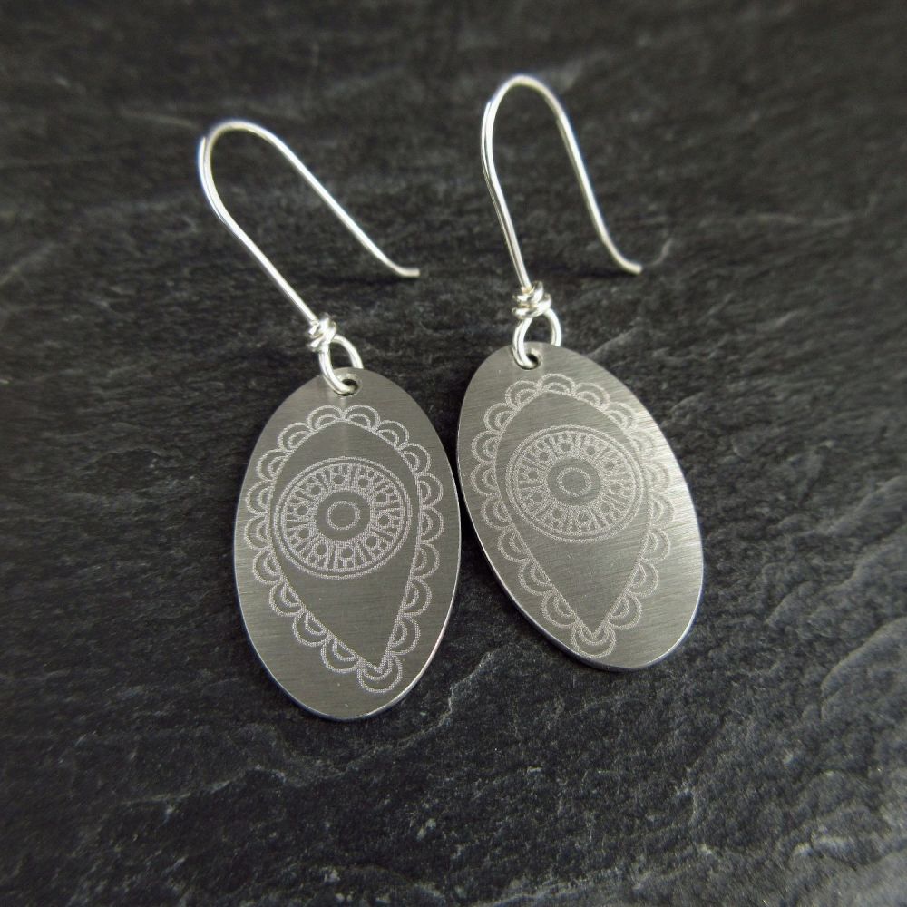Stainless Steel Oval Earrings with Paisley Pattern