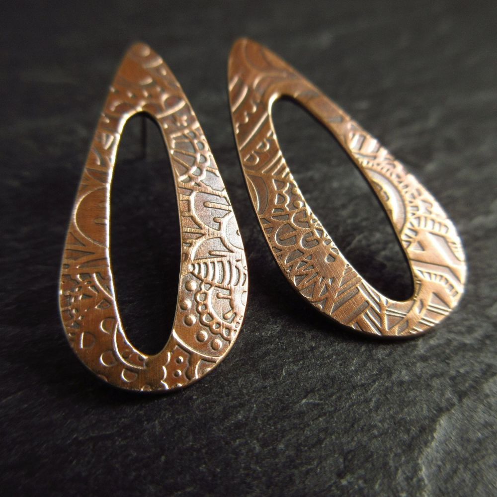  Bronze  Pebble Shape Stud Earrings 