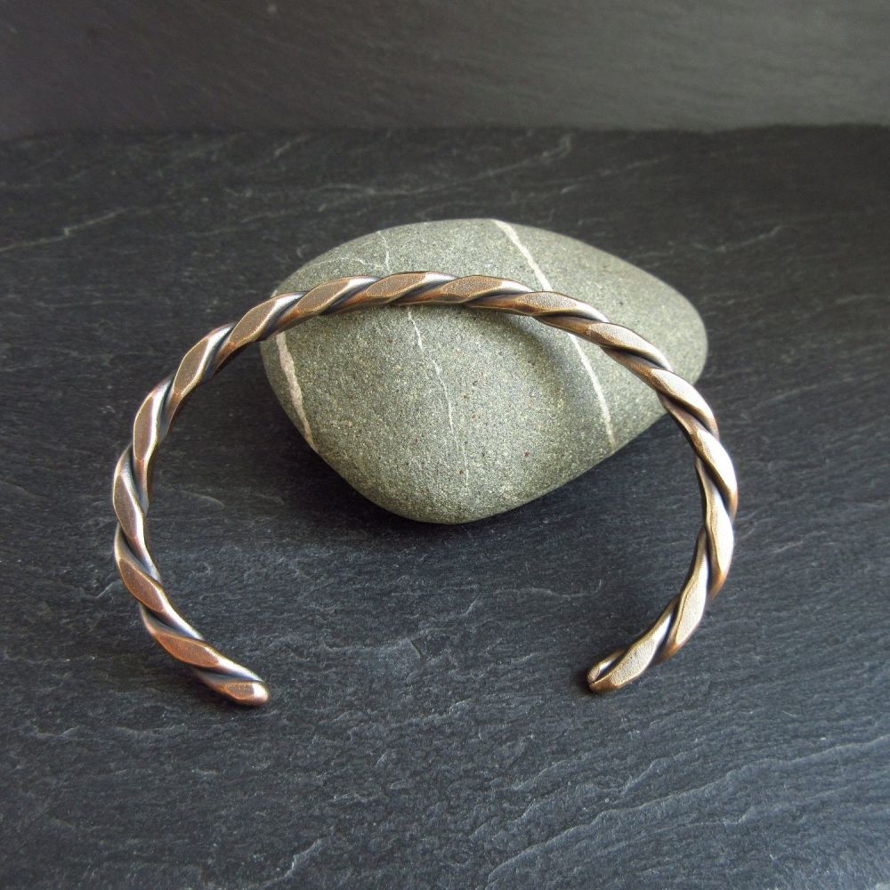 Square Twist Bronze Cuff Bracelet for Women & Men