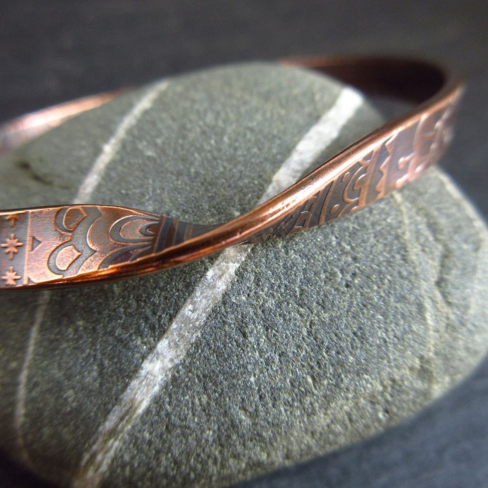 Patterned Copper Bangle with Twist Design Mobius Style