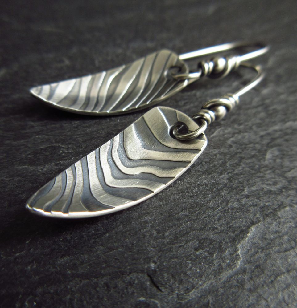 <!--02--> Earrings