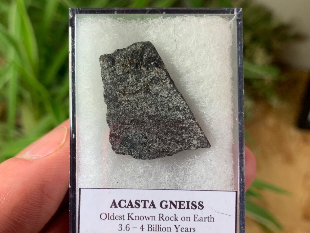 Earth's Oldest Rock, Acasta Gneiss (Canada) #02