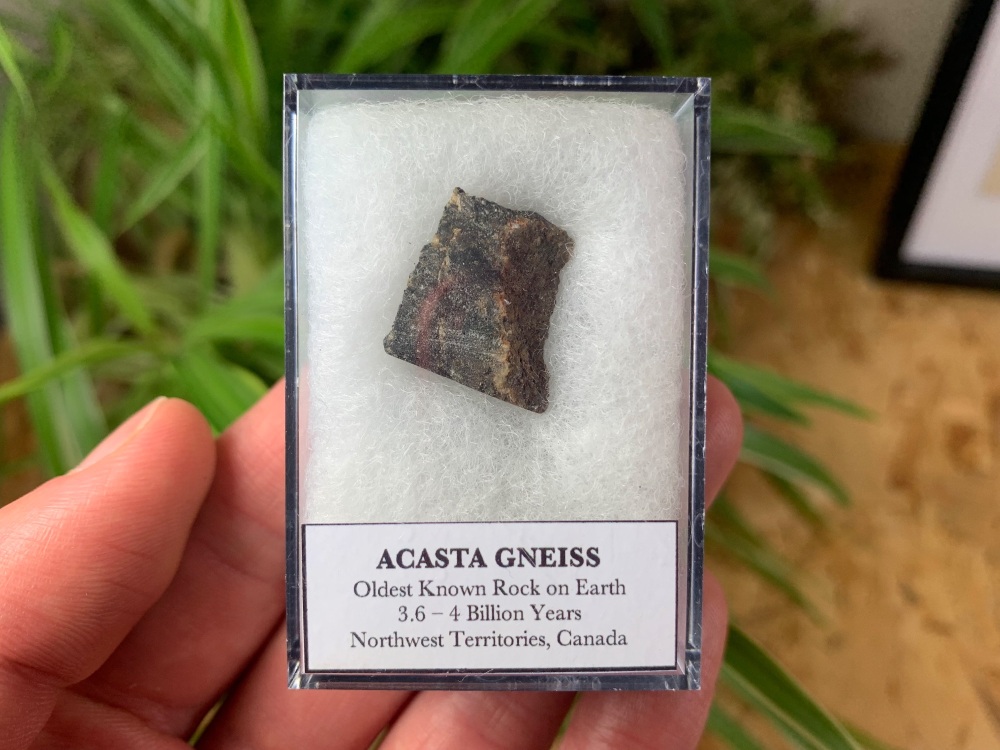 Earth's Oldest Rock, Acasta Gneiss (Canada) #03