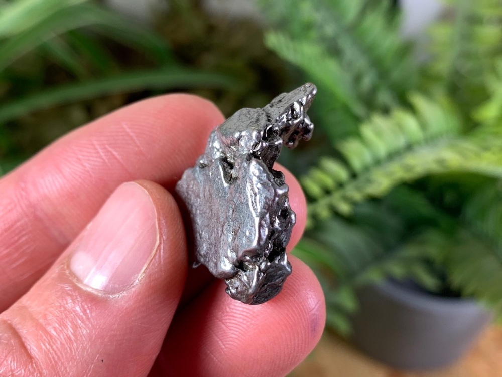 Campo del Cielo Meteorite (16g) #06