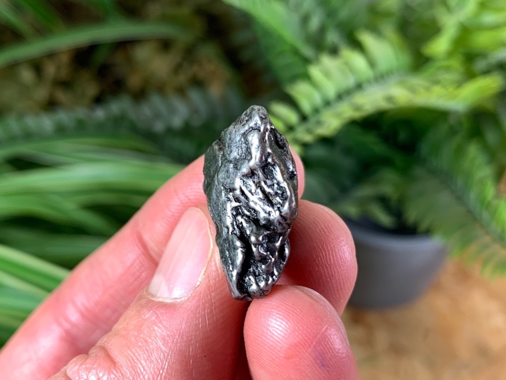 Campo del Cielo Meteorite (16g) #07