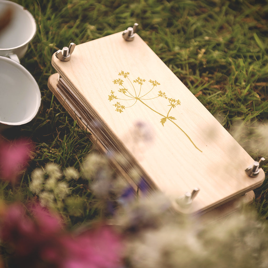 The Flower Press Kit