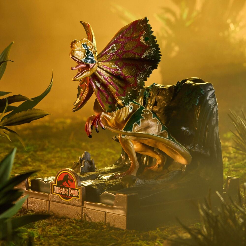 Jurassic Park Diorama (Deadly Dilophosaurus)