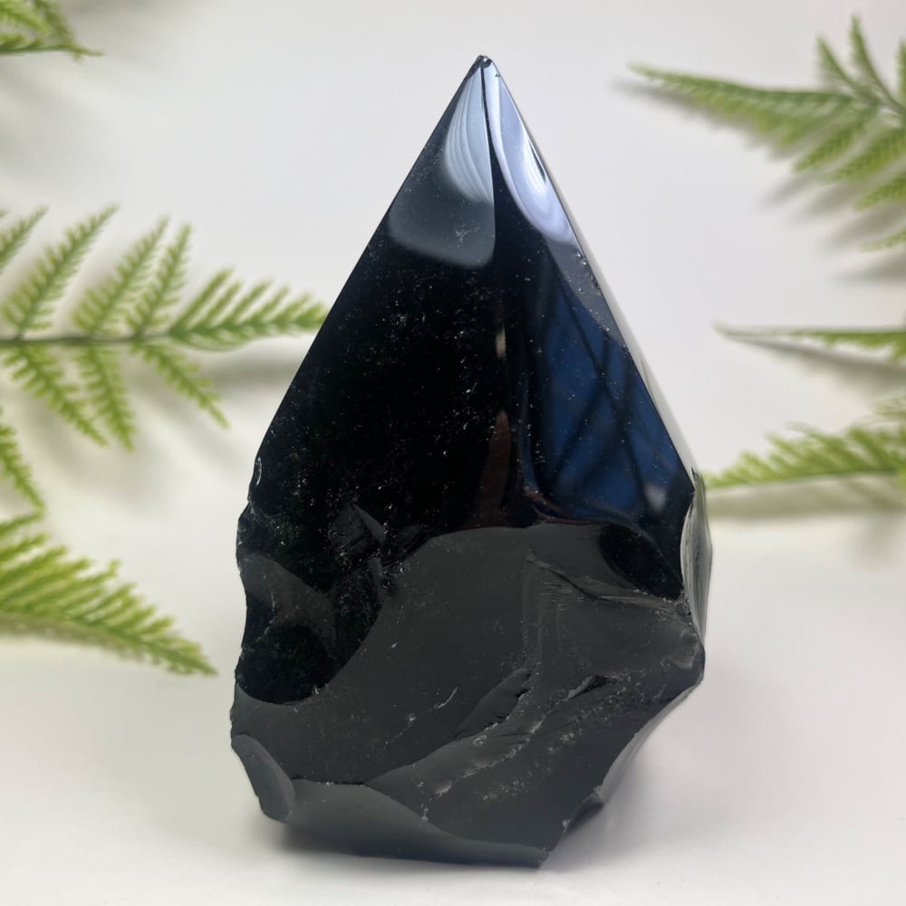 Mexican Obsidian (volcanic glass)