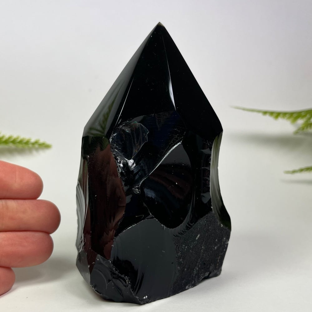 Mexican Obsidian (volcanic glass)