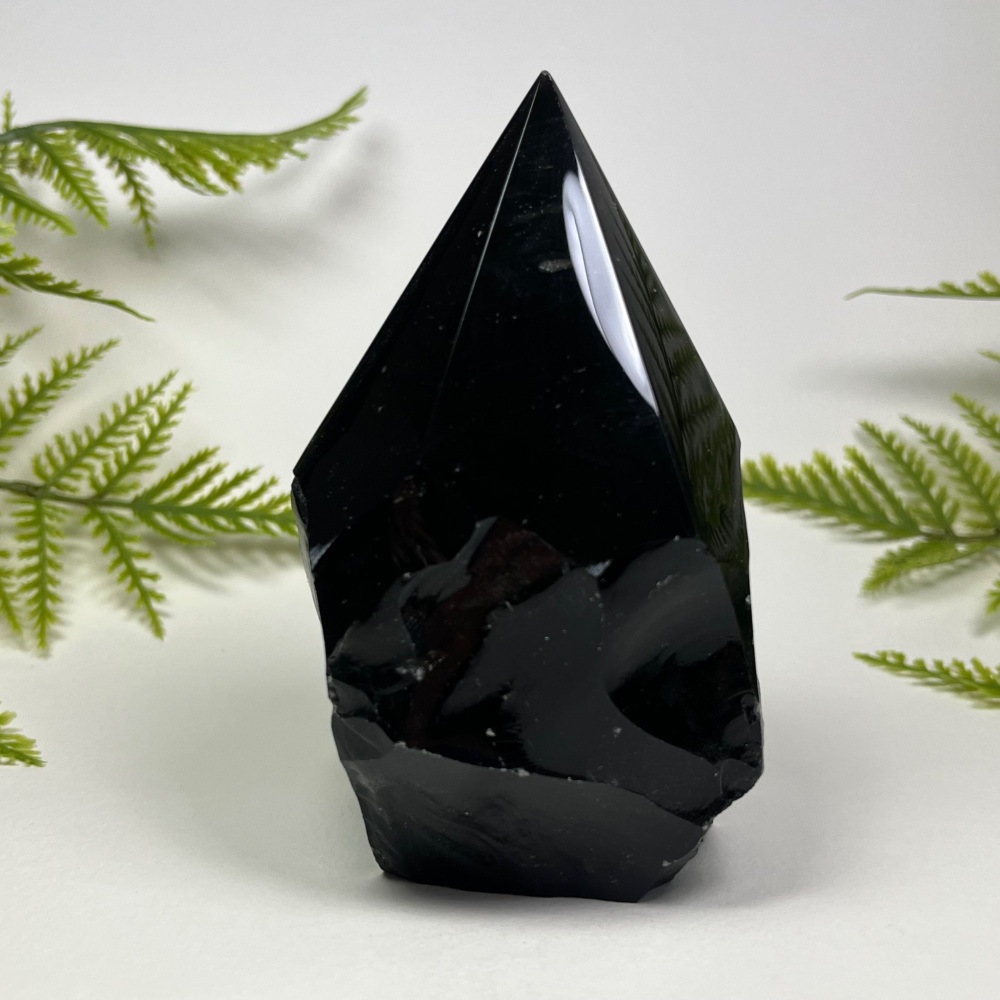 Mexican Obsidian (volcanic glass)