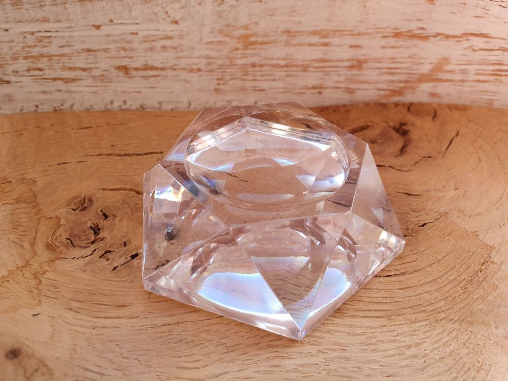 Faceted Sphere Stand - Large 6cm