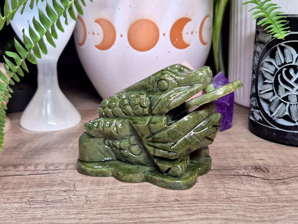 Jade Money Frog/Three Leg Toad (2) - Abundance, Luck, and Good Health