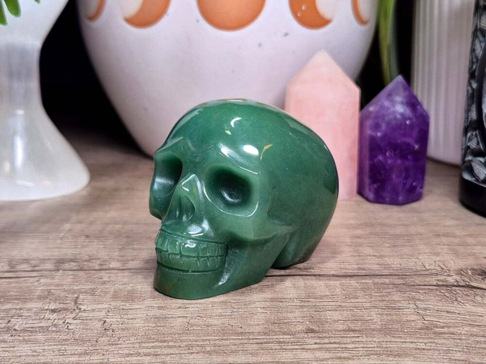 Aventurine Skull (1) – Guardians of New Beginnings and Opportunities