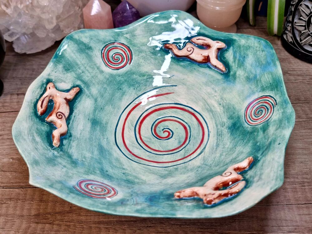 Large Hare Altar/Offering Bowl