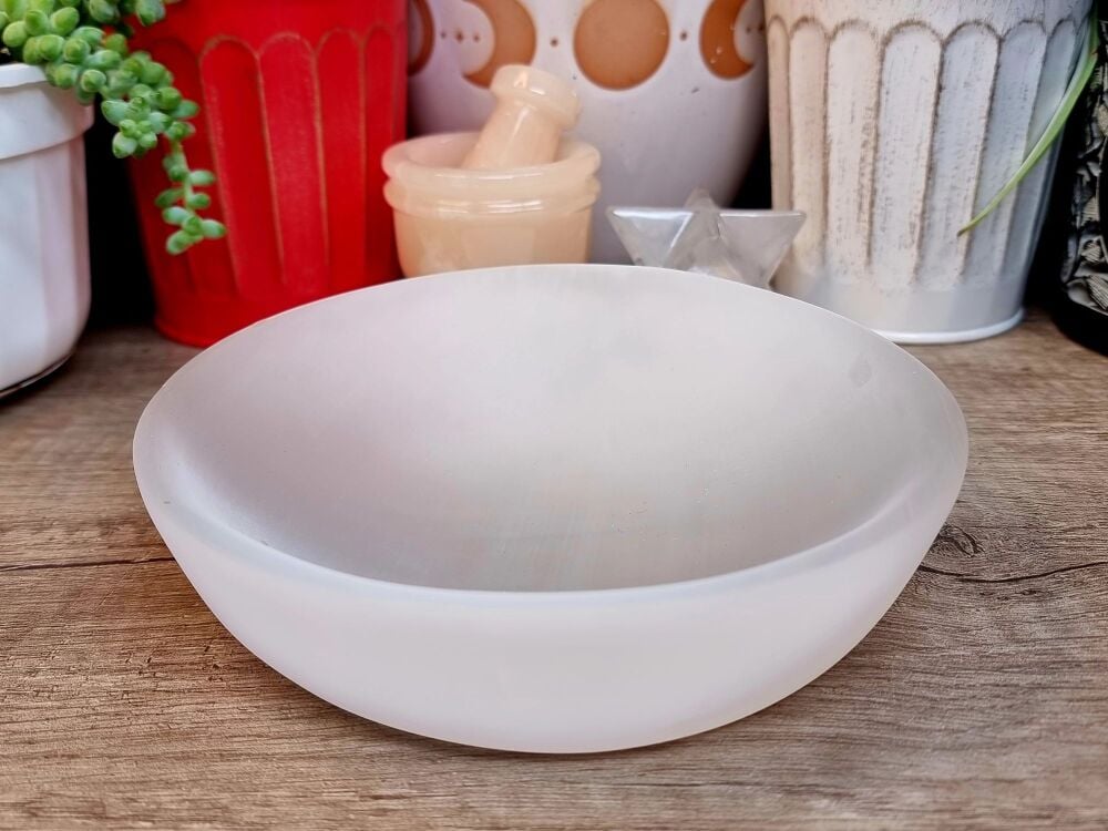 Selenite Bowl (1) - High Grade, Extra Large