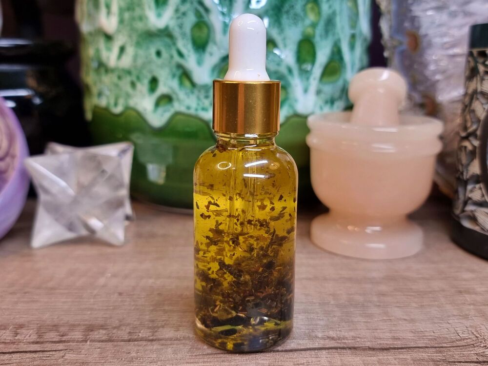 Hand Blended Warding Ritual Oil 30ml