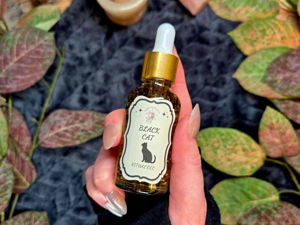 Hand Blended Black Cat Ritual Oil 30ml