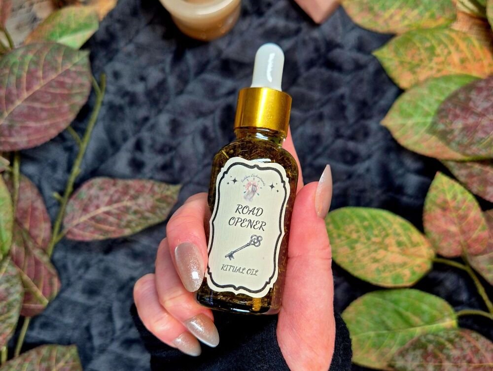 Hand Blended Road Opener Ritual Oil 30ml