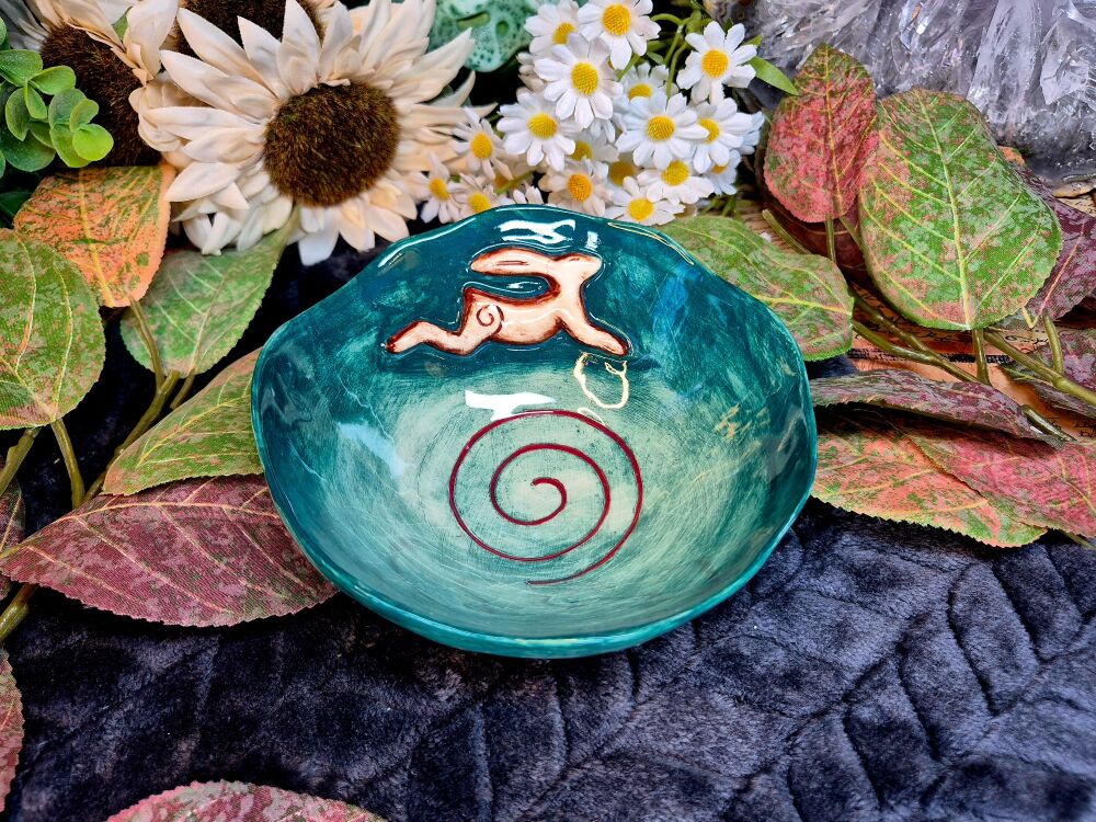 Hare Altar/Offering Bowl