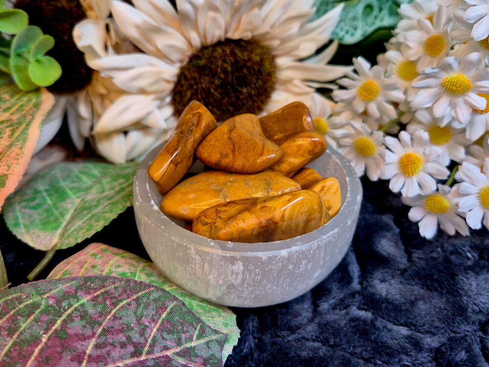 Yellow Jasper Tumblestone