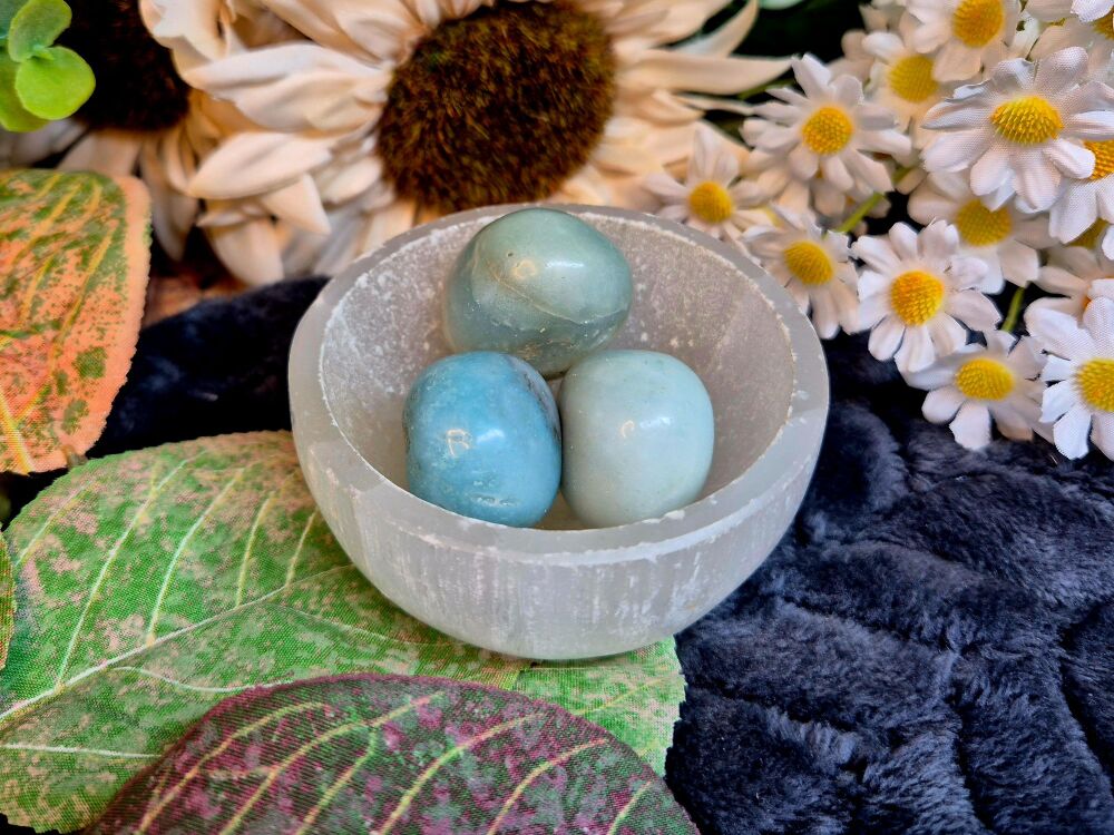 Caribbean Blue Calcite Tumblestone