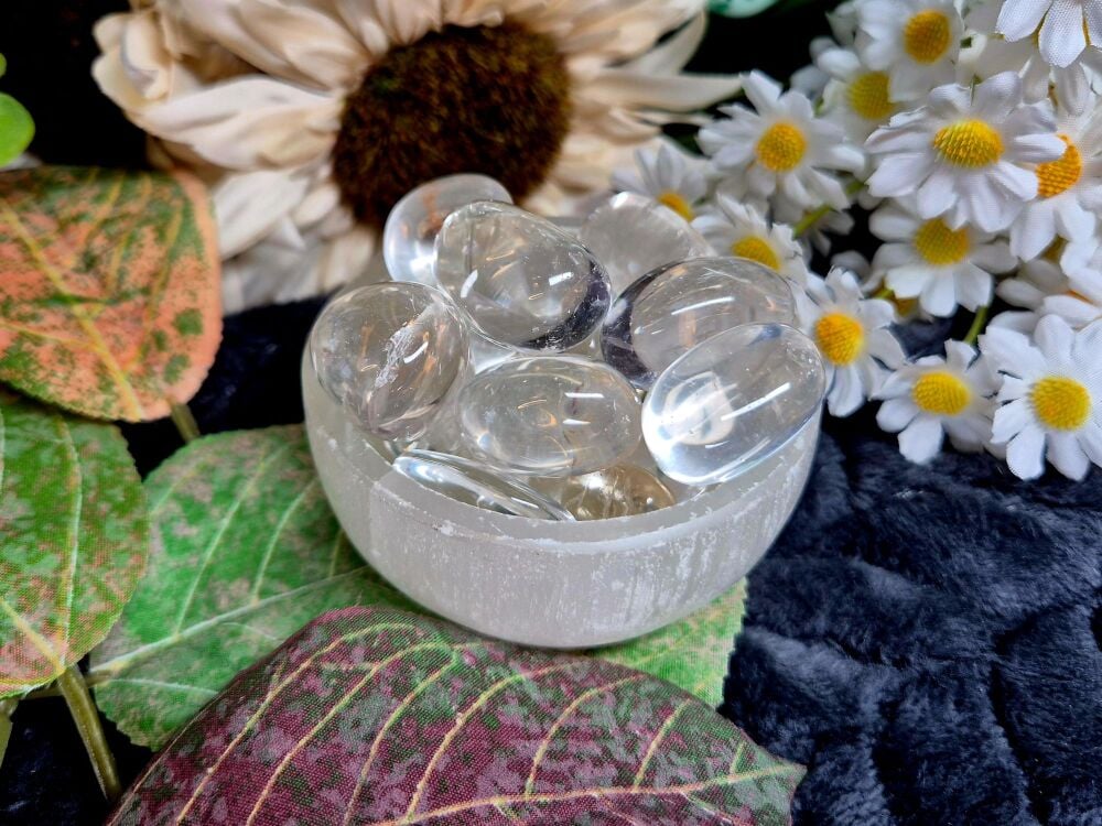 AAA Grade Clear Quartz - Small Tumbles